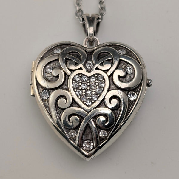 Vintage silver plated heart locket pendant with necklace